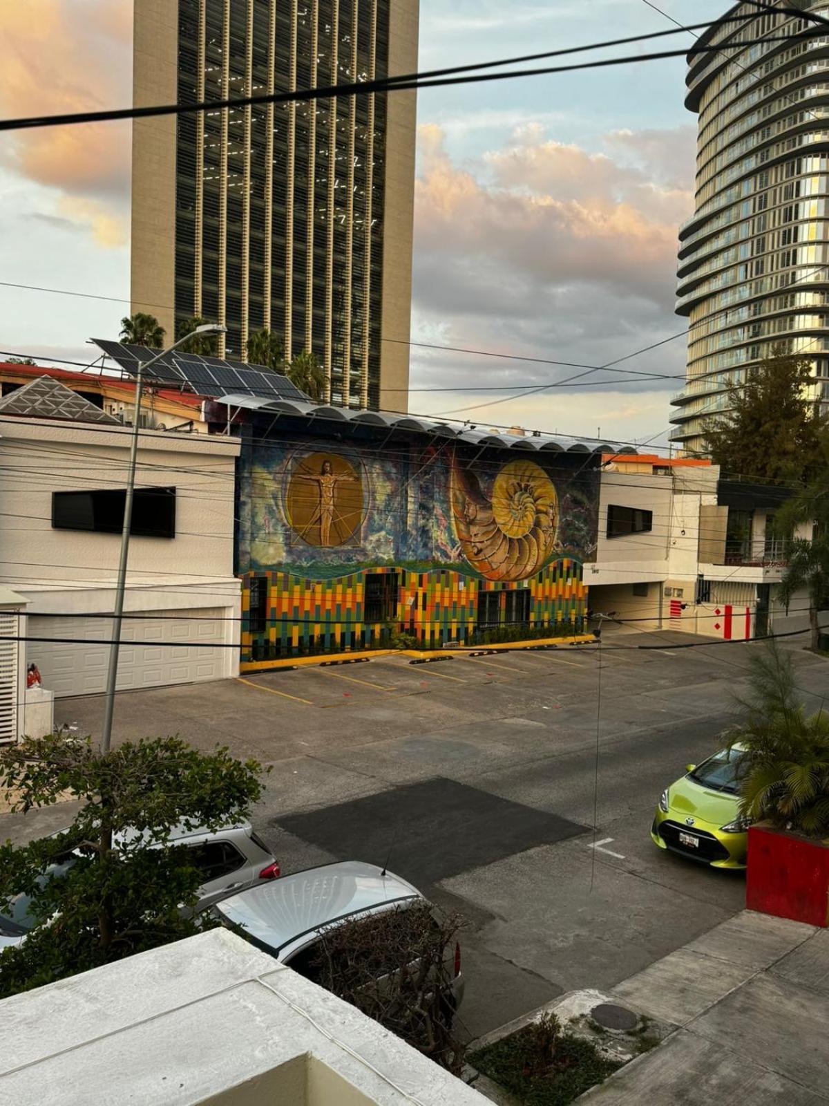 Urban Circunvalacion Guadalajara Ngoại thất bức ảnh